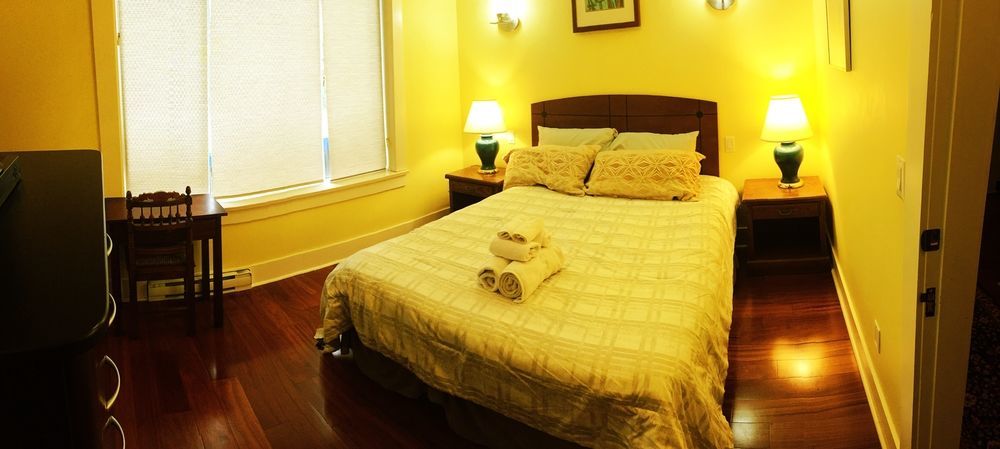 The Manor Guest House バンクーバー エクステリア 写真